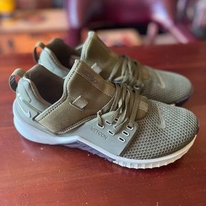 NIKE Free X Metcon Cross Training Shoes, Men's Size 9.5